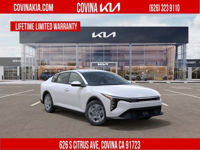 New 2025 Kia K4 LX