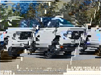 New 2025 Ford Maverick XLT