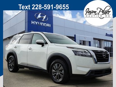 Used 2022 Nissan Pathfinder SV