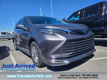 Used 2021 Toyota Sienna XLE