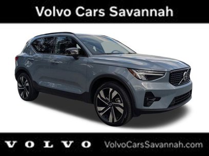 Certified 2023 Volvo XC40 B5 Plus w/ Protection Package Premier