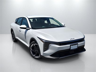 New 2025 Kia K4 EX