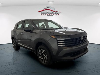 New 2025 Nissan Kicks SV