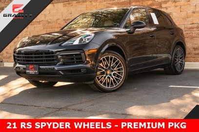 Used 2021 Porsche Cayenne w/ Premium Package