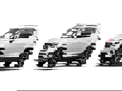Certified 2025 Volvo XC40 B5 Core