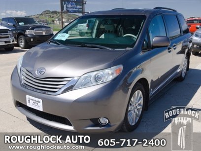 Used 2013 Toyota Sienna XLE