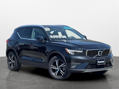 Certified 2025 Volvo XC40 B5 Core