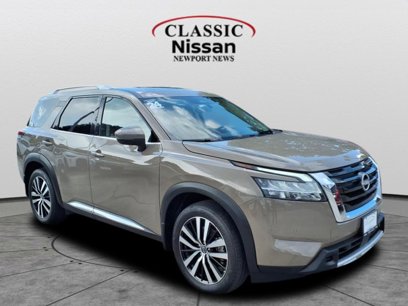 Used 2024 Nissan Pathfinder Platinum w/ Cargo Package