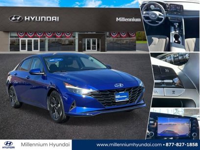 Certified 2022 Hyundai Elantra SEL w/ Convenience Package