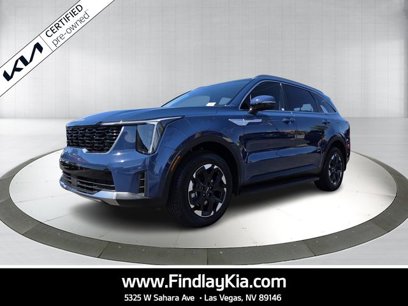 Certified 2025 Kia Sorento S w/ Panoramic Sunroof Package