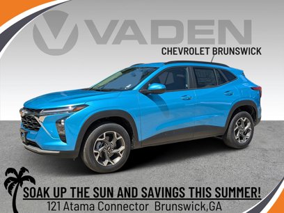 New 2025 Chevrolet Trax LT w/ Driver Confidence Package