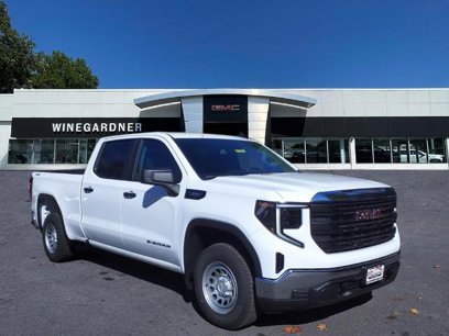 New 2025 GMC Sierra 1500 Pro w/ Pro Value Package