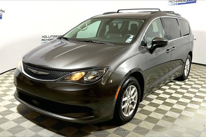 Used 2021 Chrysler Voyager Lxi