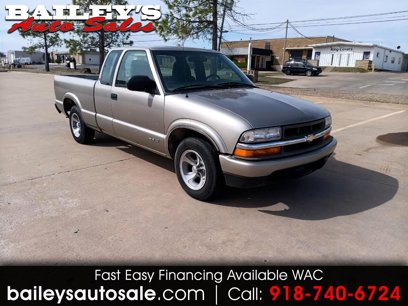 Used 2000 Chevrolet S10 Pickup LS w/ Preferred Equipment Group