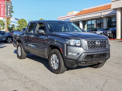 Used 2024 Nissan Frontier SV w/ SV Convenience Package