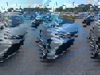 Certified 2023 Toyota Sienna XLE