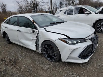 Used 2022 Toyota Avalon XSE