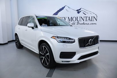 Used 2021 Volvo XC90 T6 Momentum w/ Climate Package