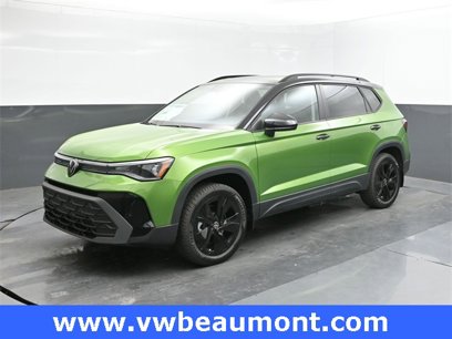 New 2025 Volkswagen Taos SE