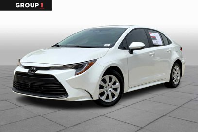 Used 2025 Toyota Corolla LE