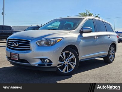 Used 2015 INFINITI QX60 FWD w/ Deluxe Touring Package