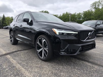 New 2025 Volvo XC60 B5 Ultra w/ Protection Package Premier