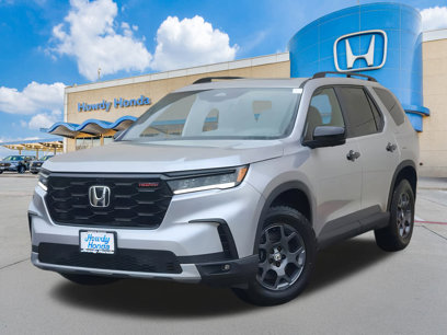 New 2025 Honda Pilot TrailSport