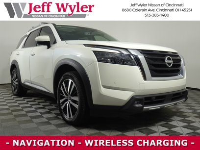 Used 2023 Nissan Pathfinder Platinum w/ Cargo Package