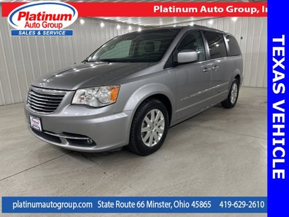 Used 2015 Chrysler Town & Country Touring w/ Driver Convenience Group
