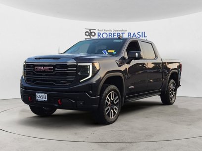 Used 2024 GMC Sierra 1500 AT4 w/ Technology Package