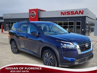Used 2024 Nissan Pathfinder SV