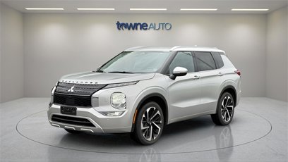 Used 2024 Mitsubishi Outlander SEL