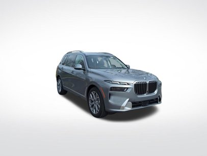 New 2025 BMW X7 xDrive40i w/ Premium Package