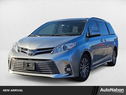 Used 2020 Toyota Sienna XLE