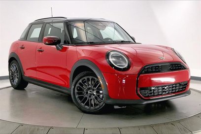 New 2025 MINI Cooper 4-Door Hardtop