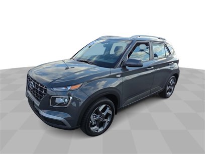 Used 2025 Hyundai Venue SEL