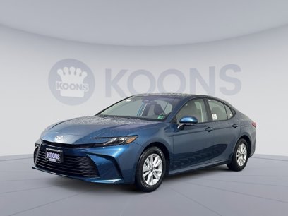 New 2025 Toyota Camry LE