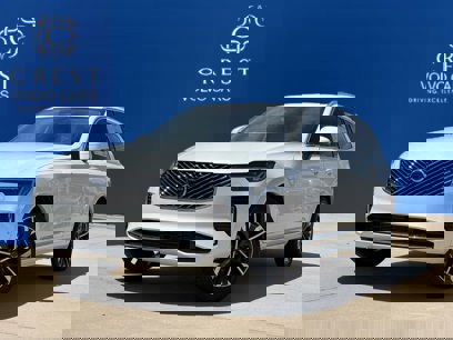 New 2025 Volvo XC90 T8 Plus