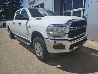 Used 2022 RAM 3500 Tradesman w/ Chrome Appearance Group