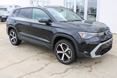 New 2025 Volkswagen Taos SEL