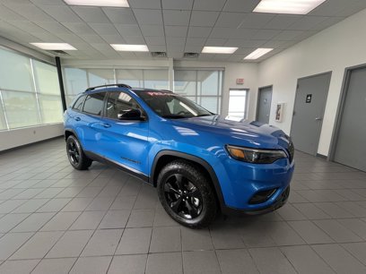Used 2023 Jeep Cherokee Altitude Lux w/ Mopar Interior Package