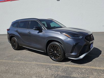 Used 2023 Toyota Highlander XSE