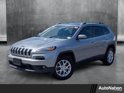 Used 2016 Jeep Cherokee Latitude w/ Safety/Convenience Group
