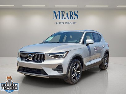 Certified 2025 Volvo XC40 B5 Core
