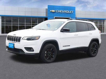 Used 2023 Jeep Cherokee Altitude Lux