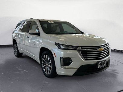 Certified 2023 Chevrolet Traverse Premier w/ LPO, Floor Liner Package