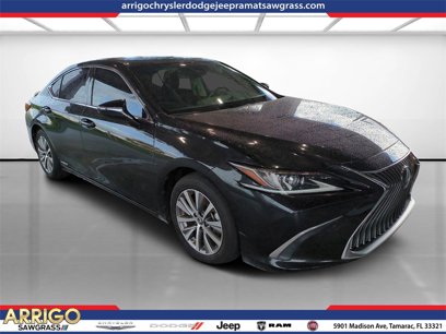 Used 2021 Lexus ES 300h w/ Premium Package