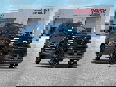 New 2025 Nissan Kicks SR