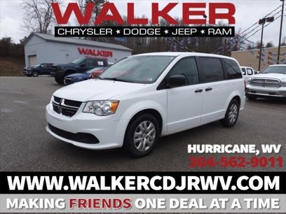 Certified 2020 Dodge Grand Caravan SE w/ UConnect Hands-Free Group