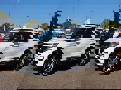 Used 2023 Ford Explorer XLT w/ Equipment Group 202A